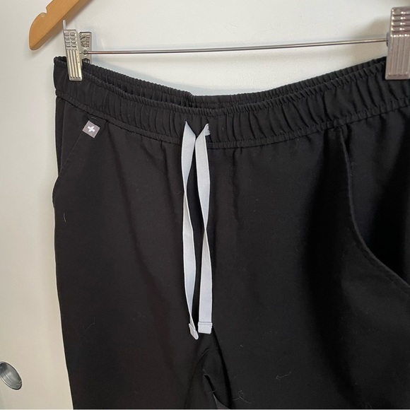 FIGS Tansen™ Jogger Scrub Black Pants Size Medium/Short - Picture 3 of 7